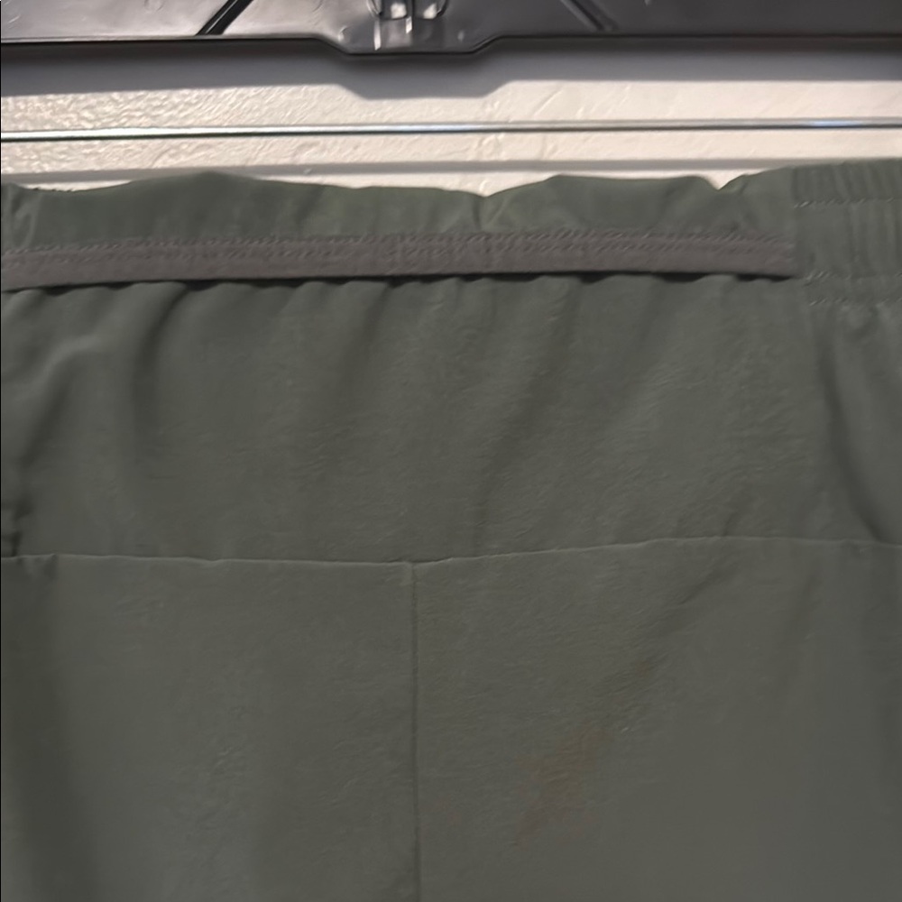 lululemon athletica Olive Athletic Shorts Medium - Picture 8 of 9
